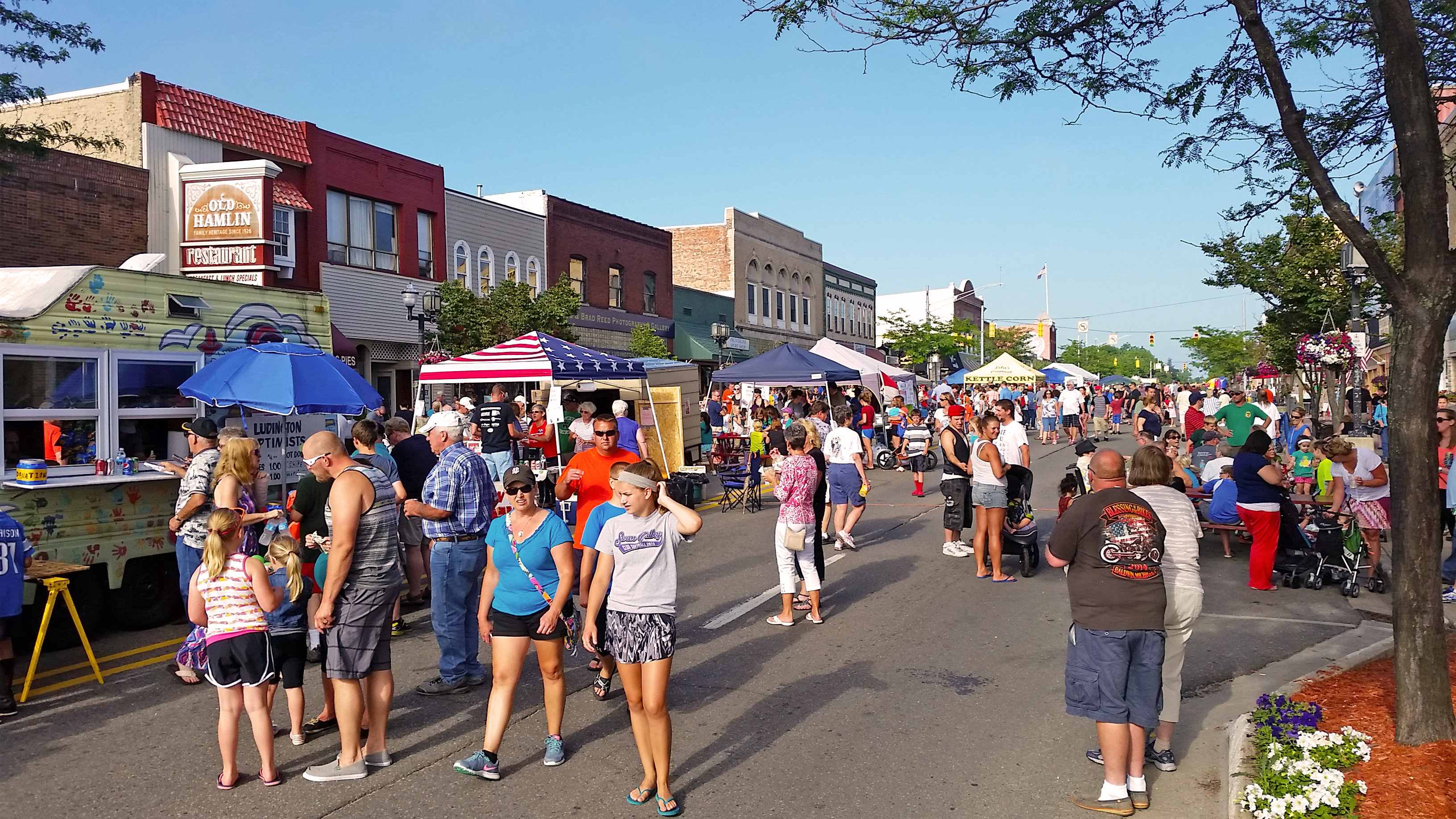 Friday Night Live Downtown Ludington